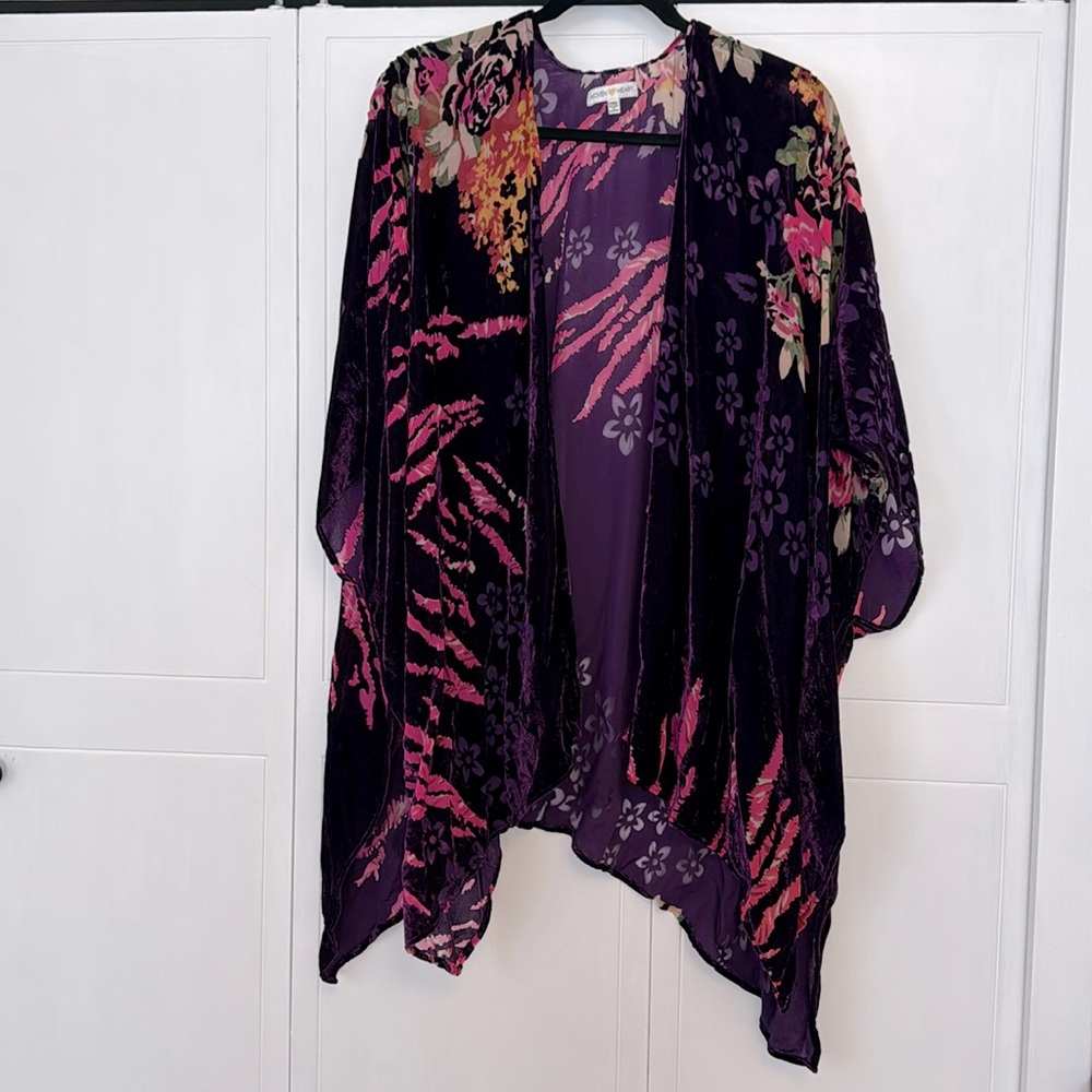 Boho Woven Heart kimono robe jacket NWOT